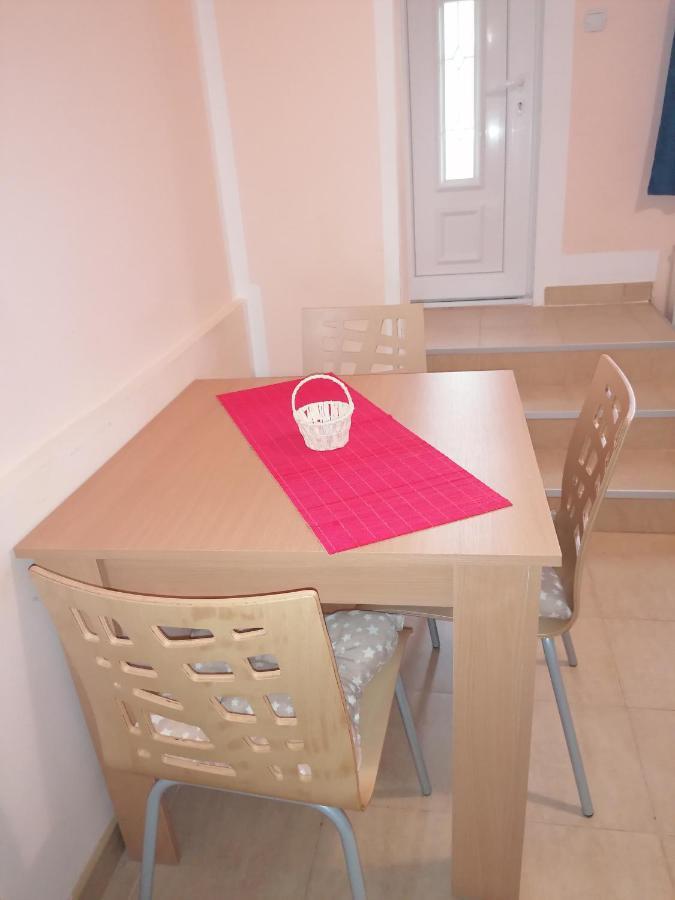 Apartman Km Dordevic Soko Banja Exterior photo